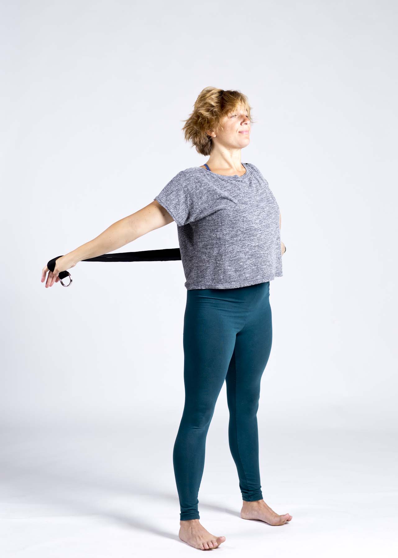 Shoulder Stretch With Band 10 Nick Proofs19