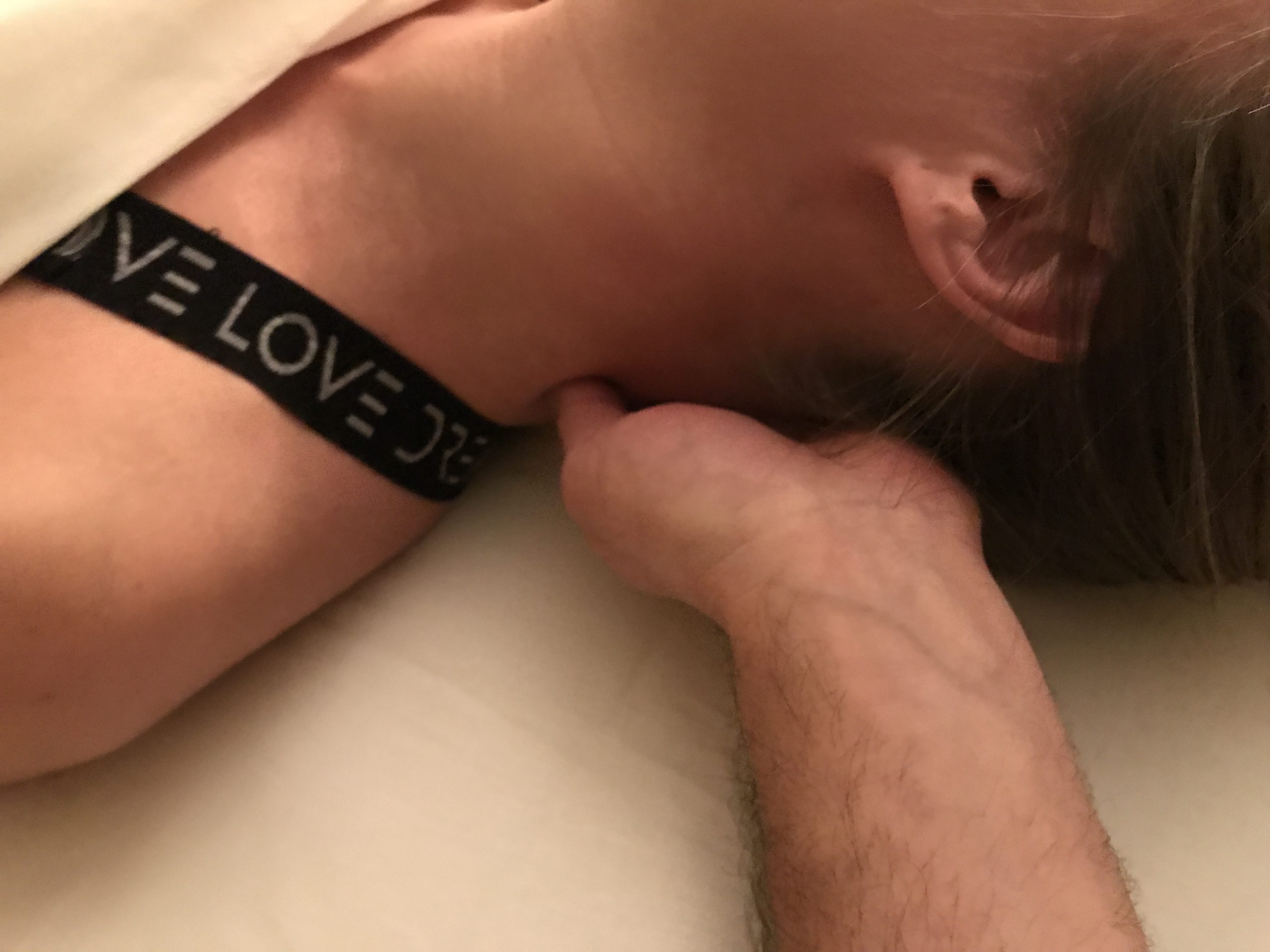 Massage Tips for Love Birds + Protip Neck work 2 IMG 9304 scaled 1