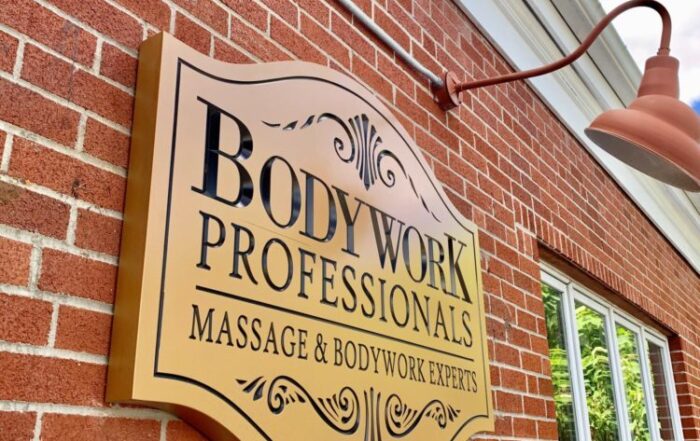 Niskayuna Bodywork Logomark